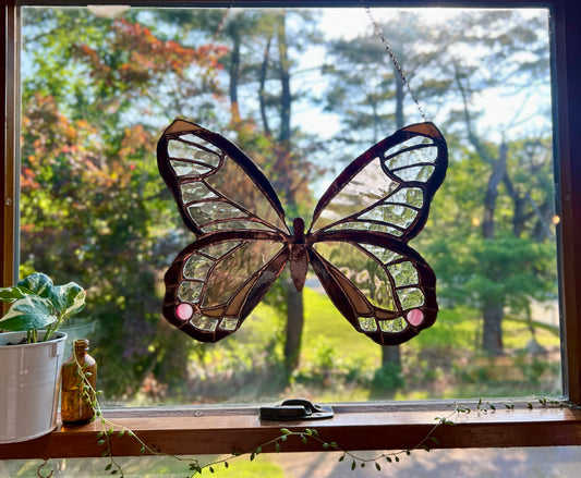 Large Monarch Butterfly