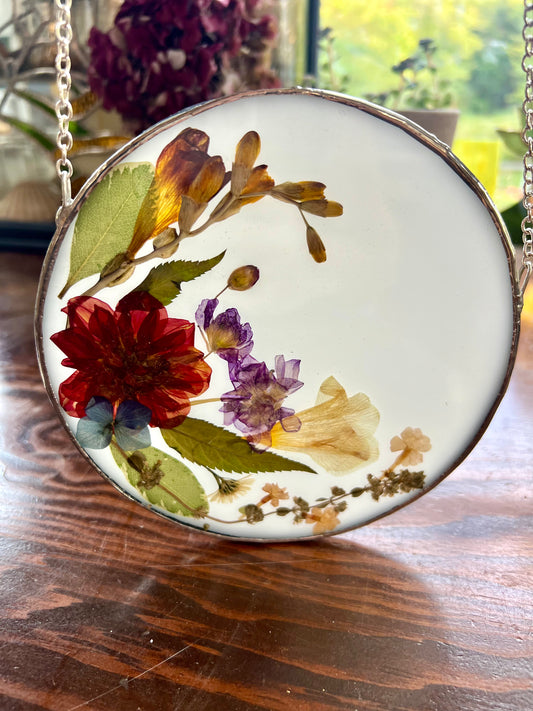 Round Pressed Flower Panel