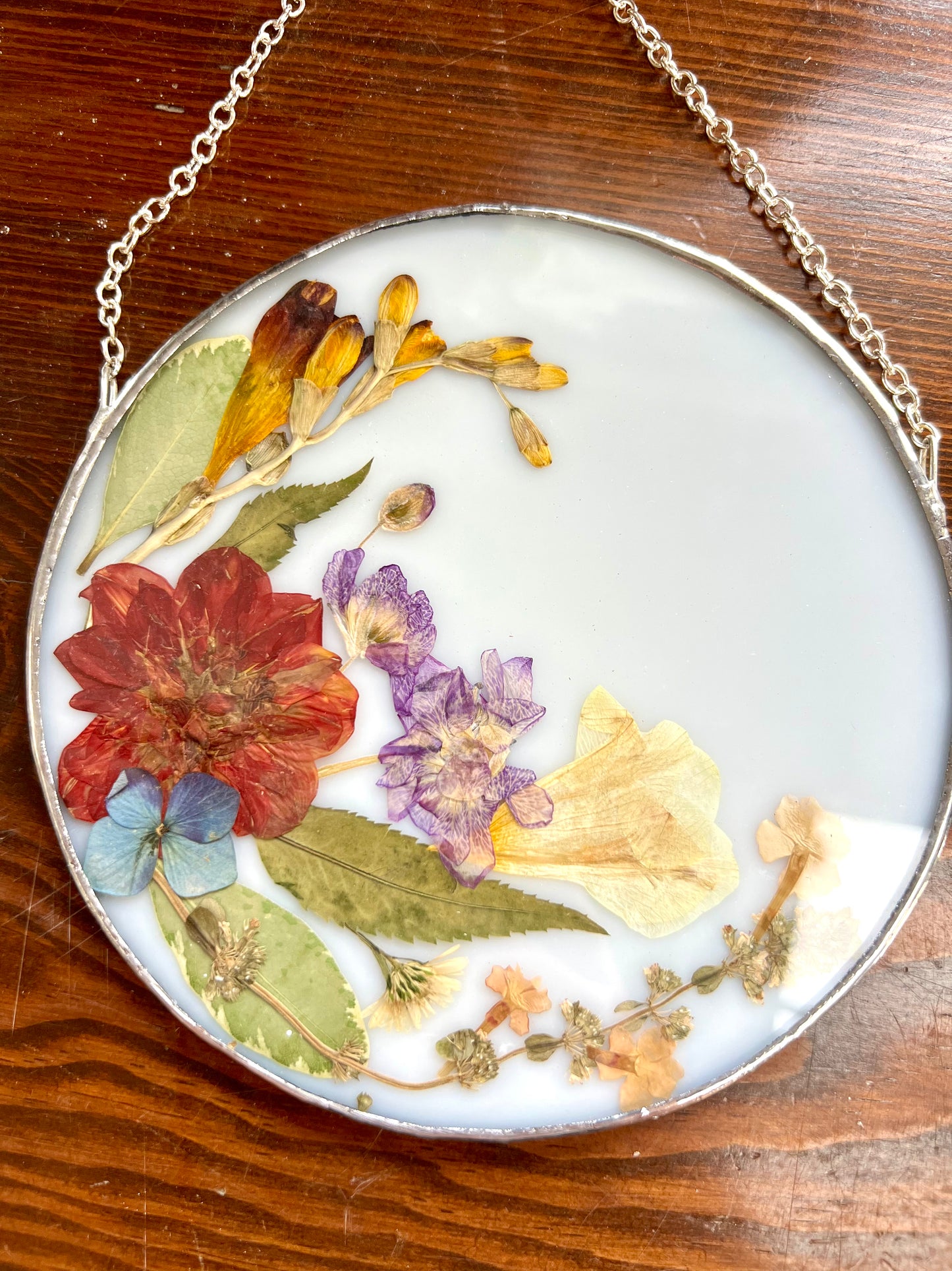 Round Pressed Flower Panel